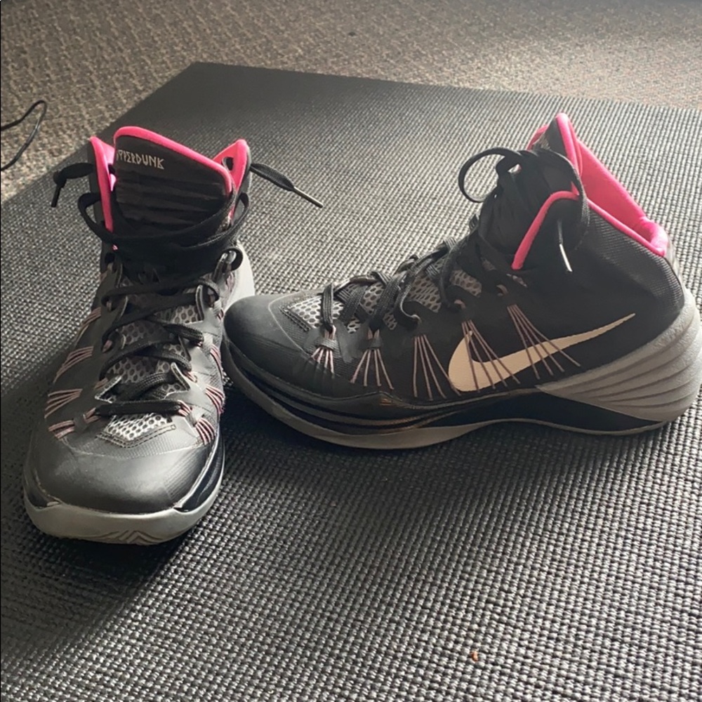 Nike shoes